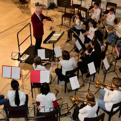 Das Jugendorchester beim Adventskonzert 2022